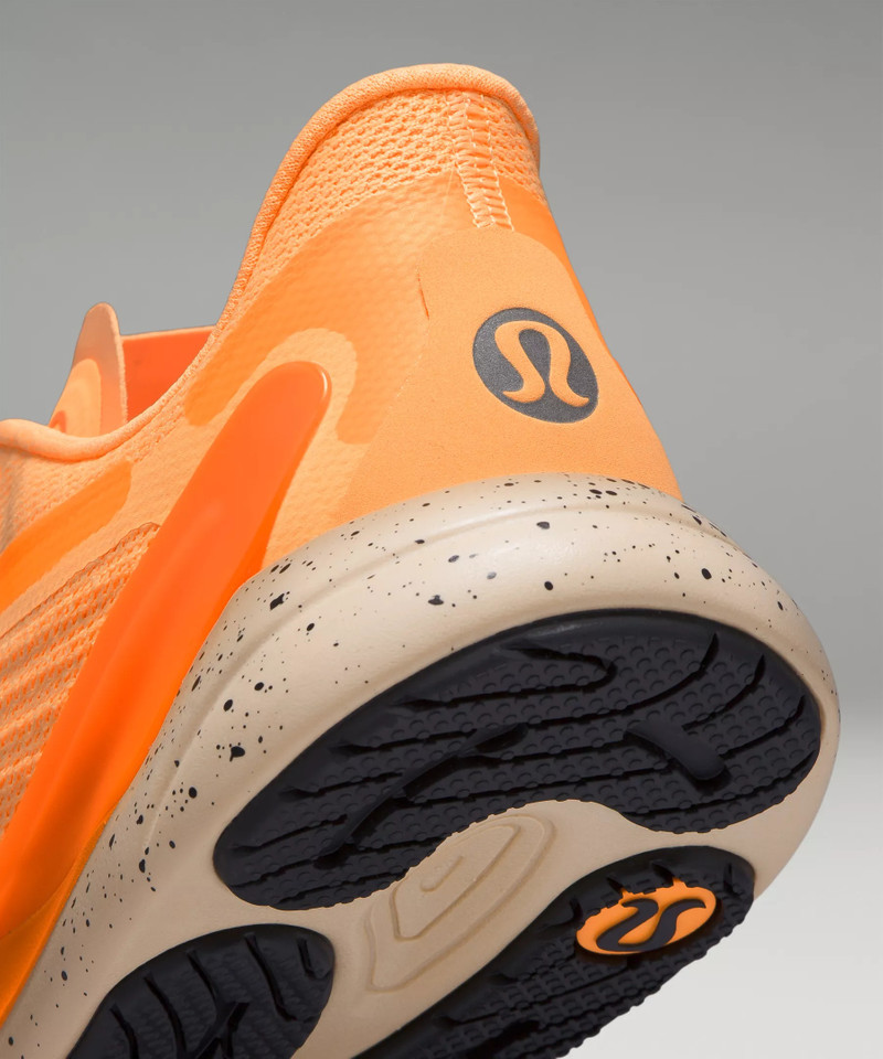 blissfeel 2 Women's Running Shoe 9