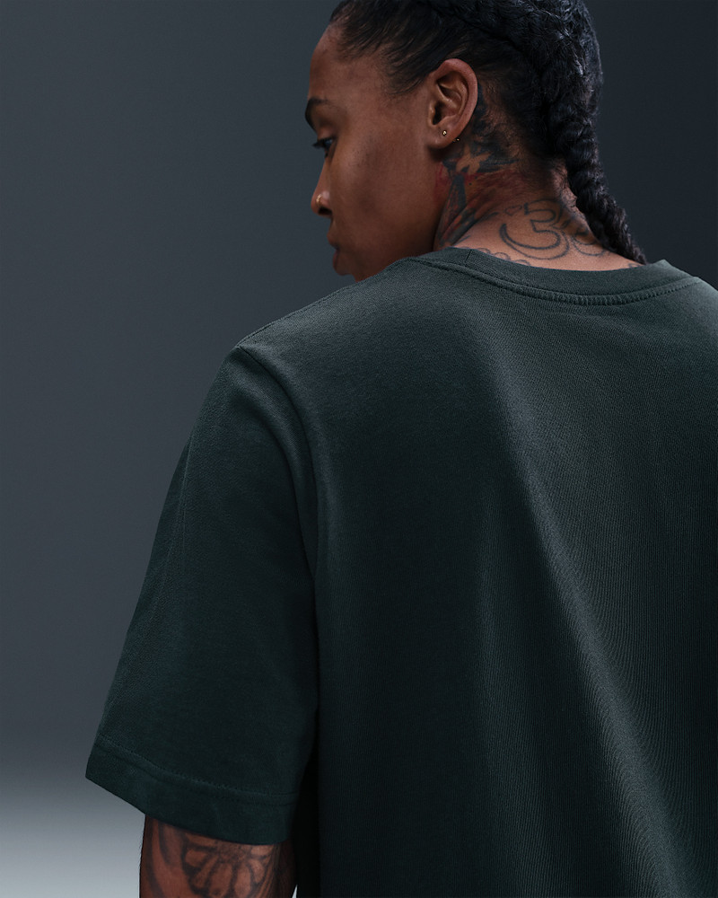 Nike Nike Women's Basketball T-Shirt outlook