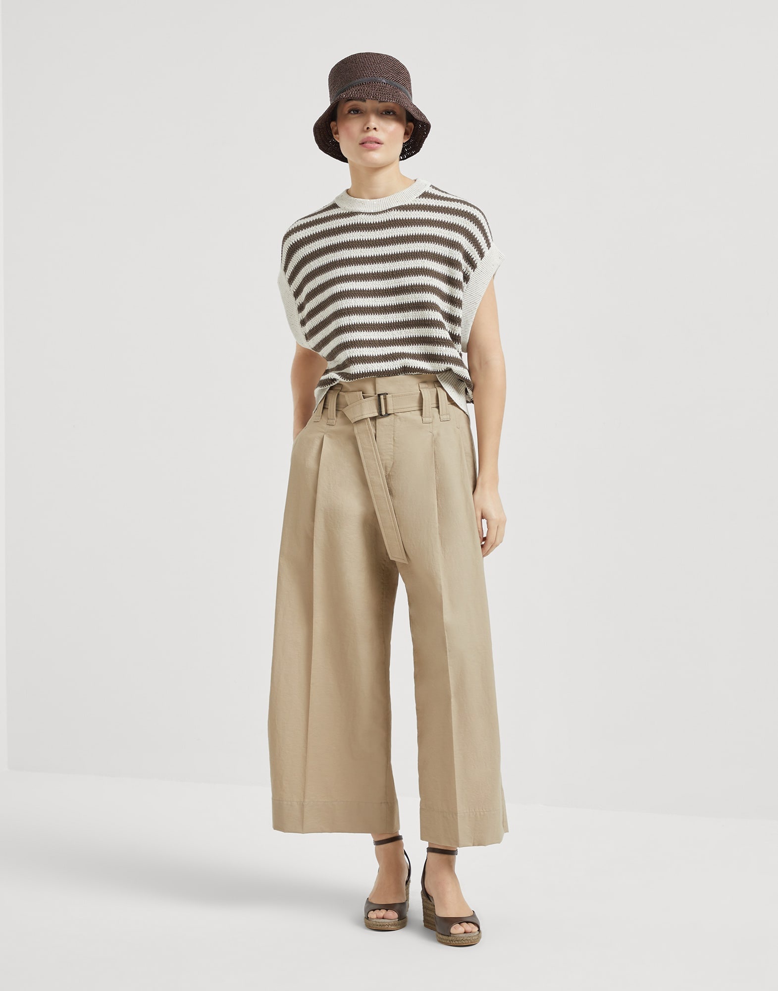 Techno cotton texture twill cropped pleated trousers - 4