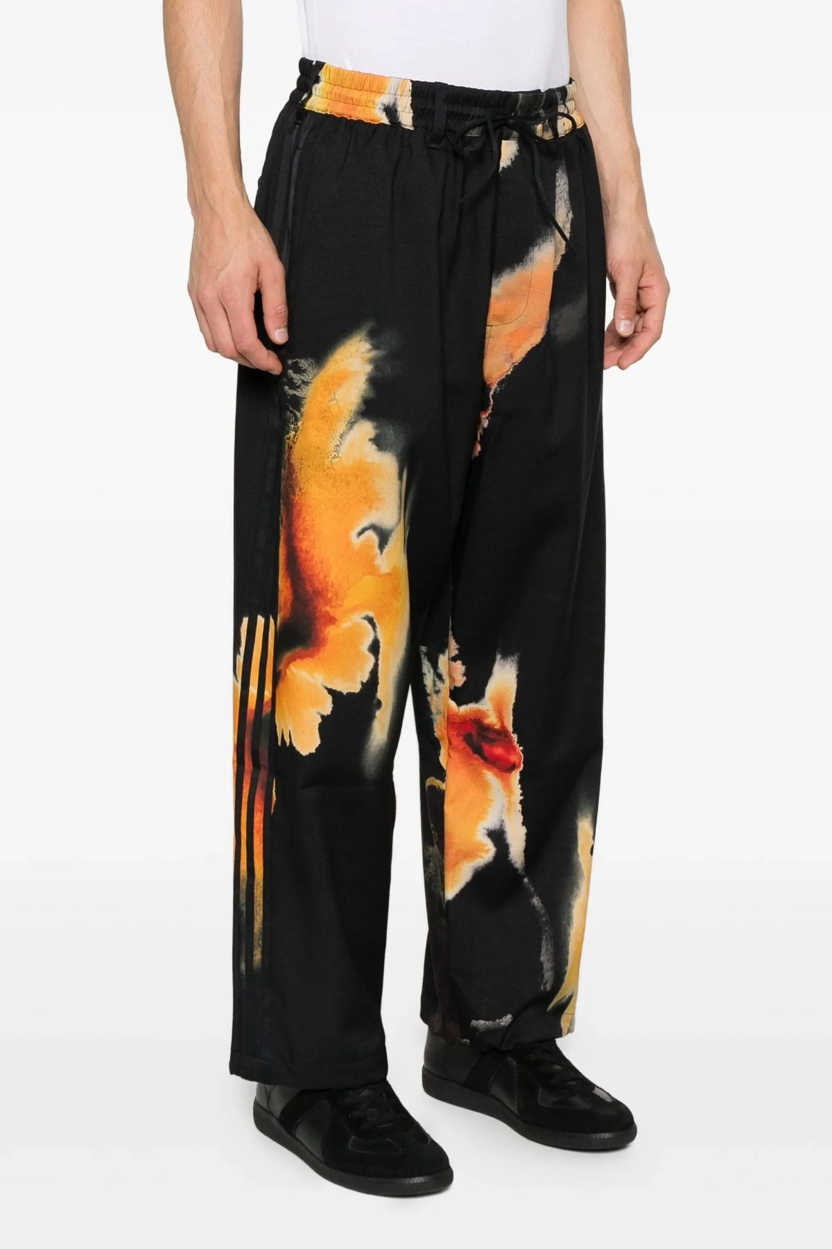 Printed trousers - 2