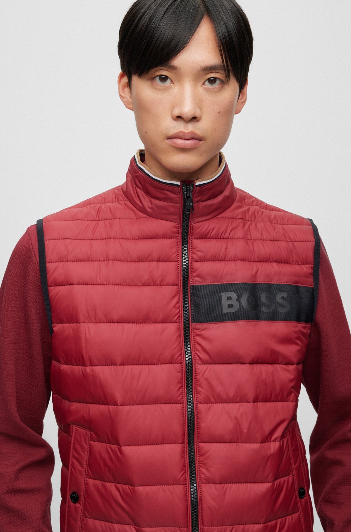 WATER-REPELLENT GILET WITH 3D-LOGO TAPE - 5