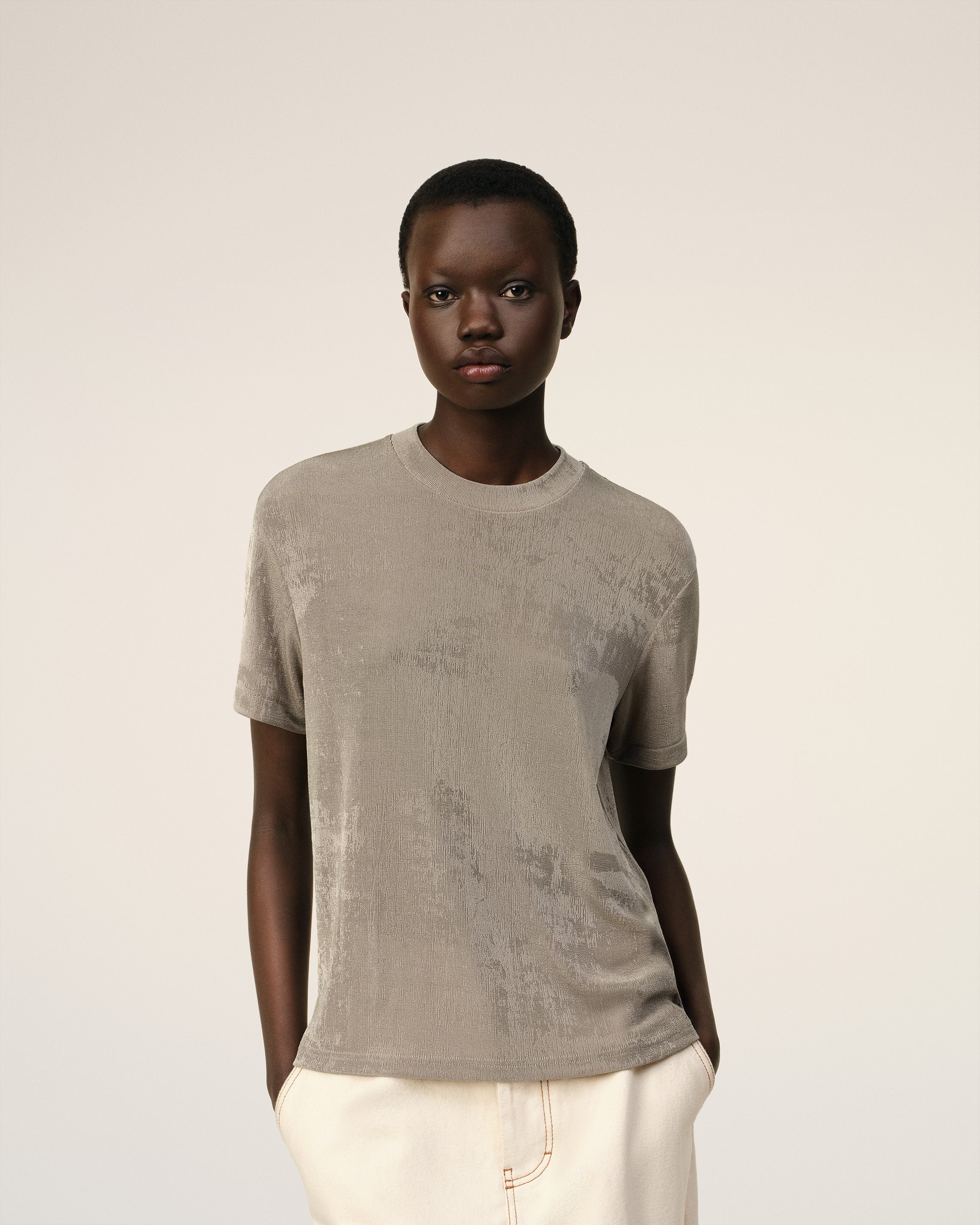 BEIGE SHINY JERSEY SHORT SLEEVE T-SHIRT - 3