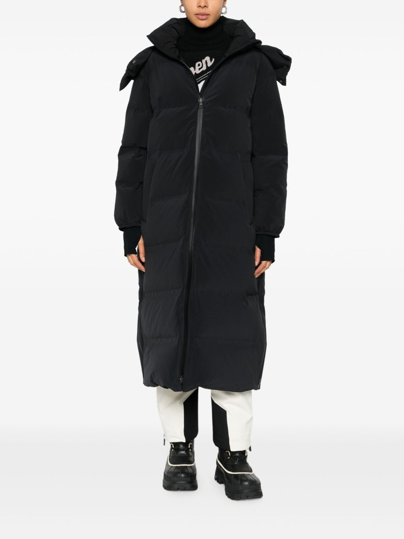 Herno hooded zip-up long coat outlook