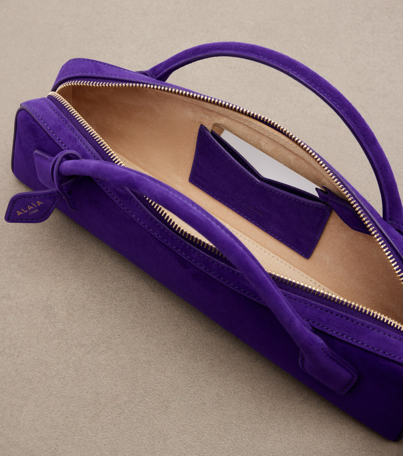 Le Teckel Small suede clutch 3
