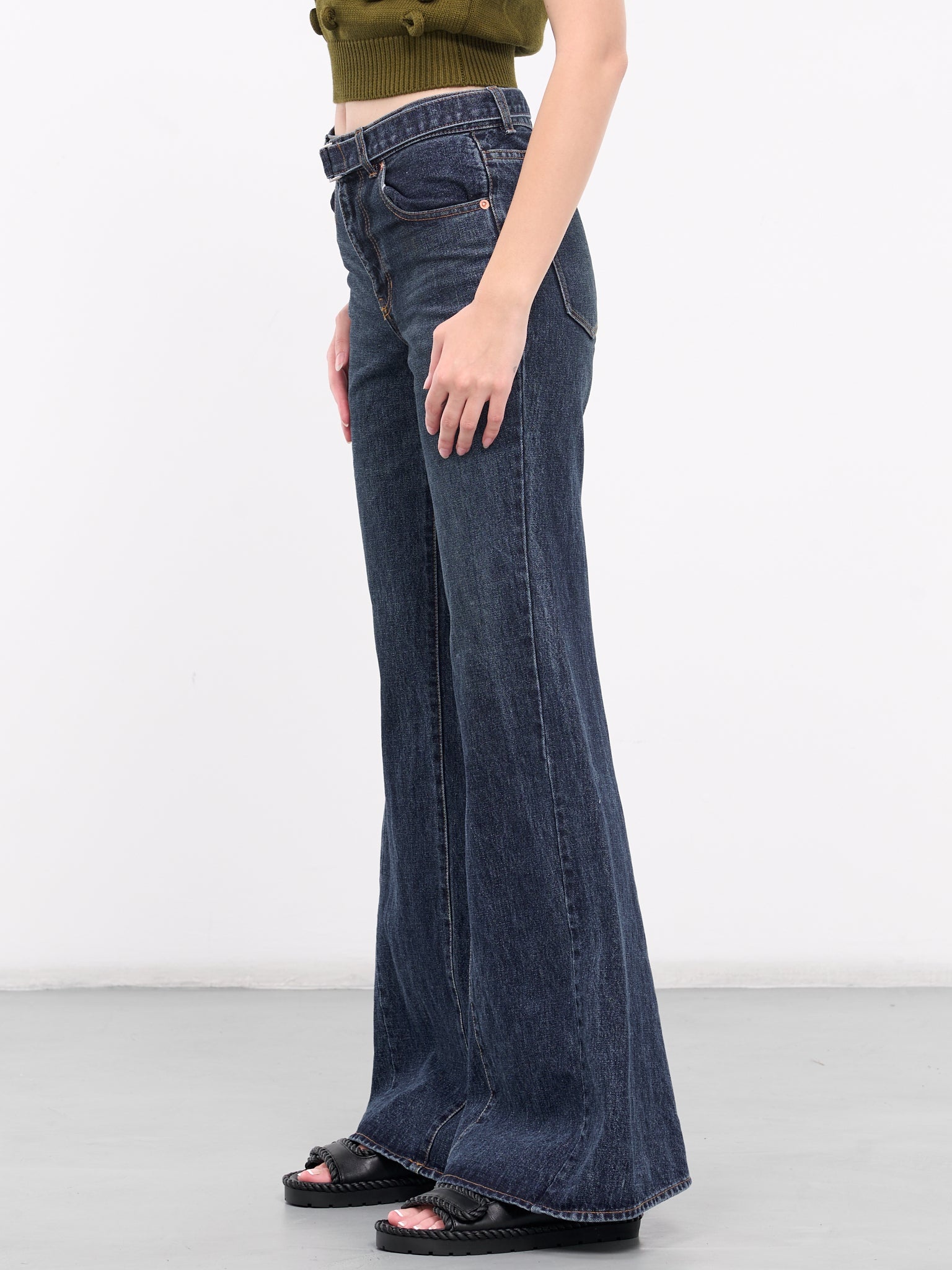 Flared Jeans - 2