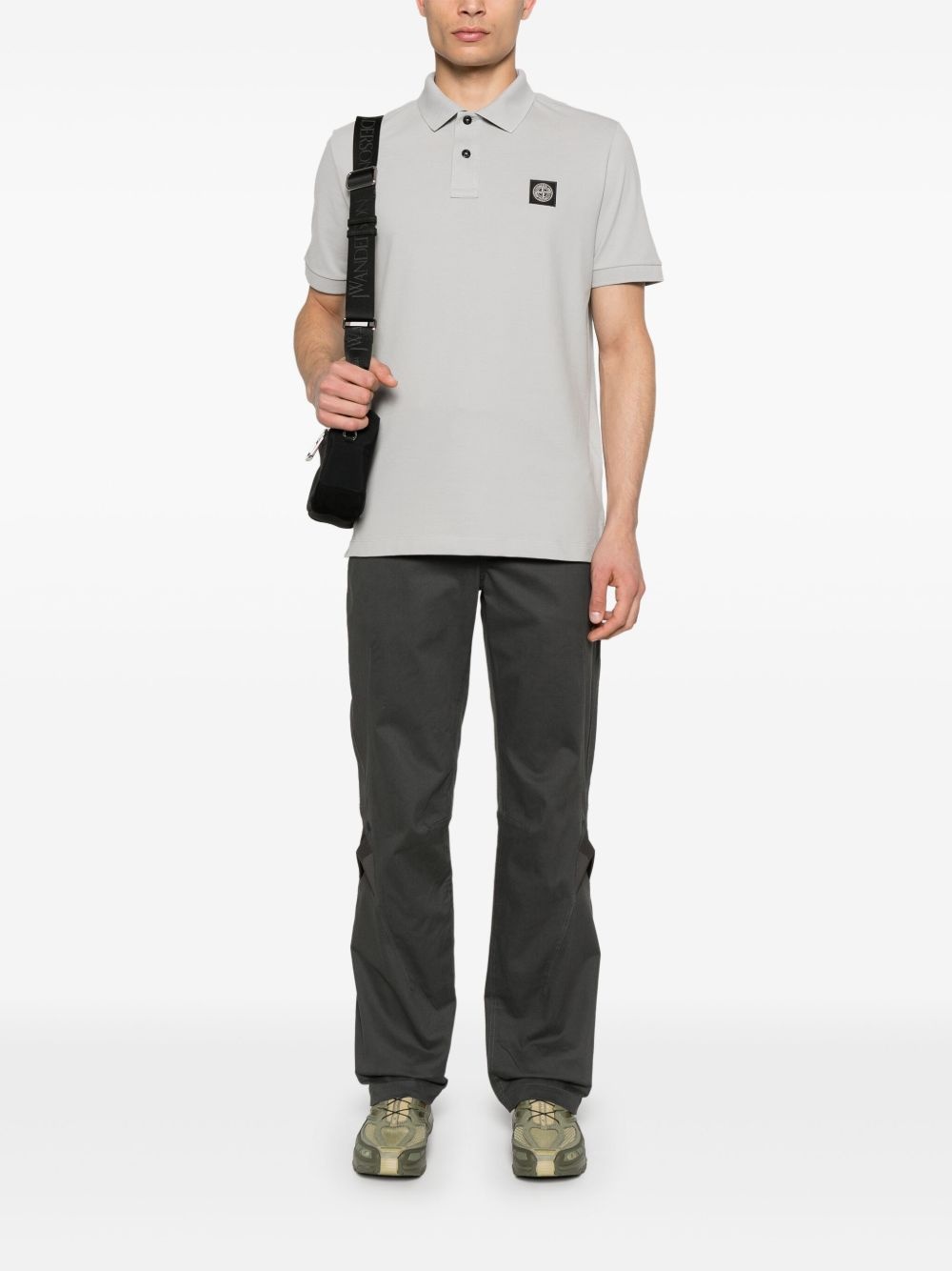 logo-patch polo shirt - 2