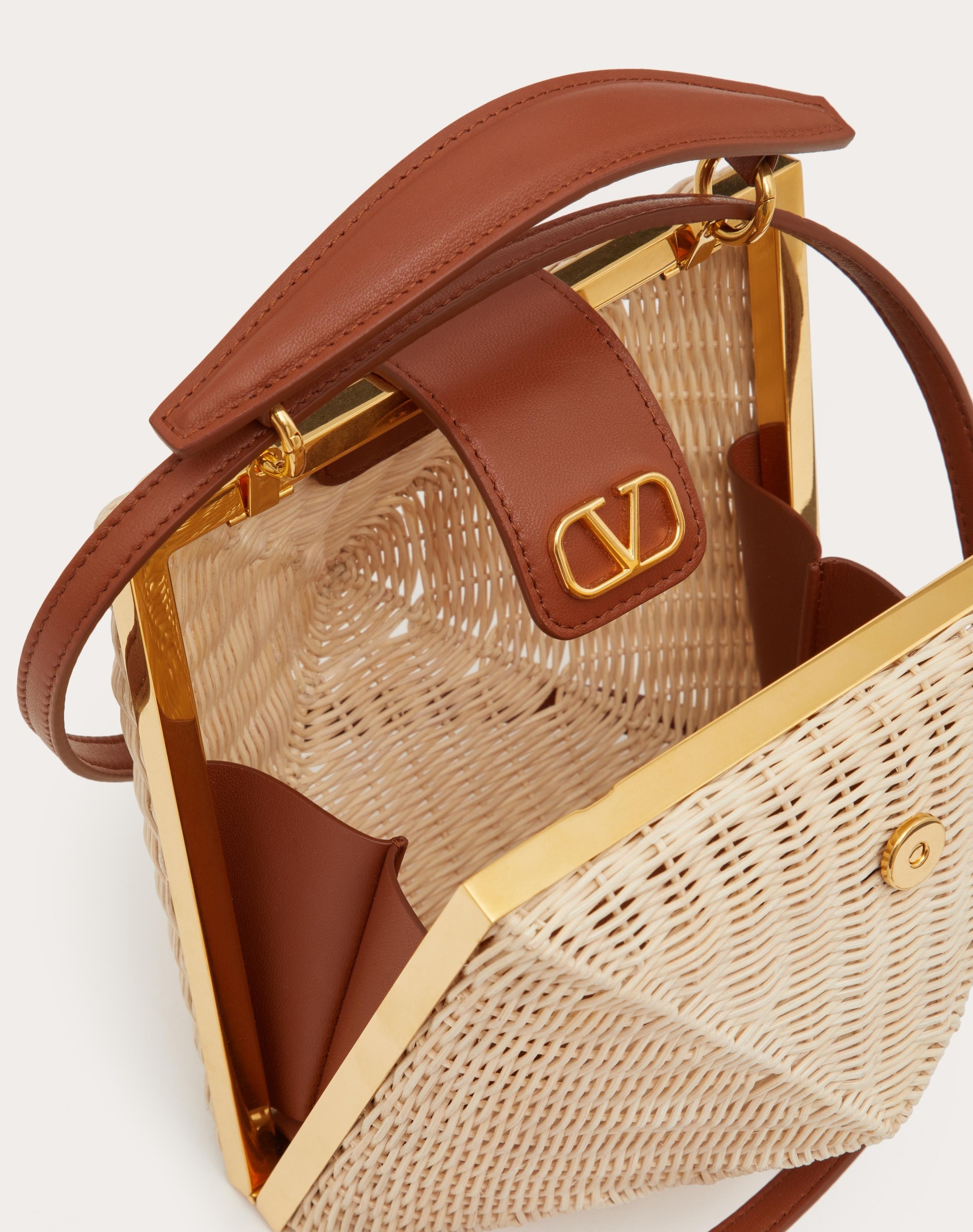STUDDED WICKER CLUTCH BAG - 7