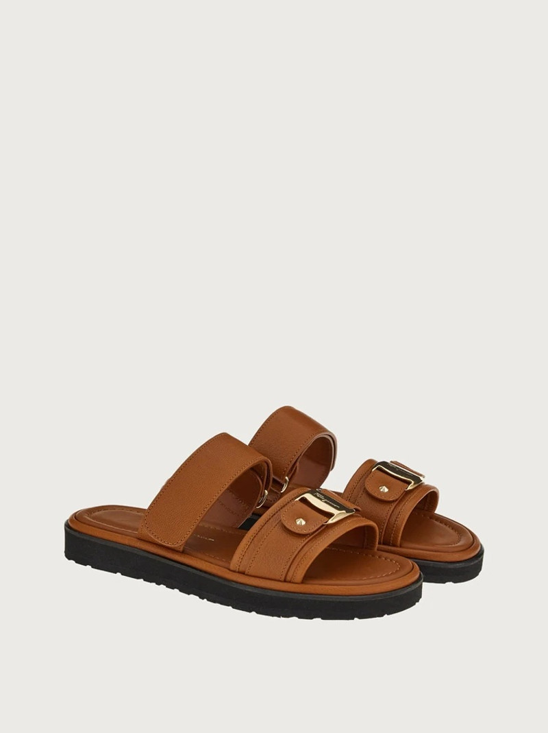SANDAL 5