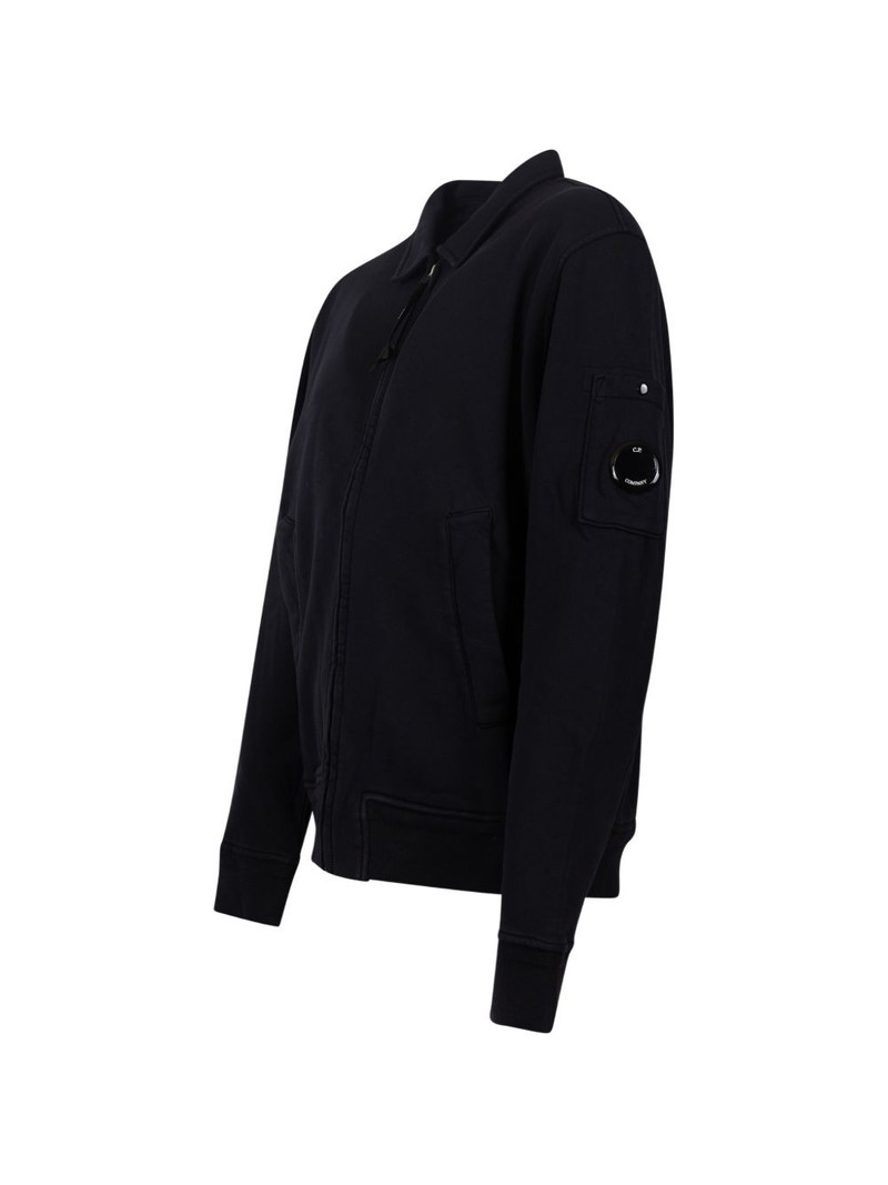 zip-up sweatshirt 3