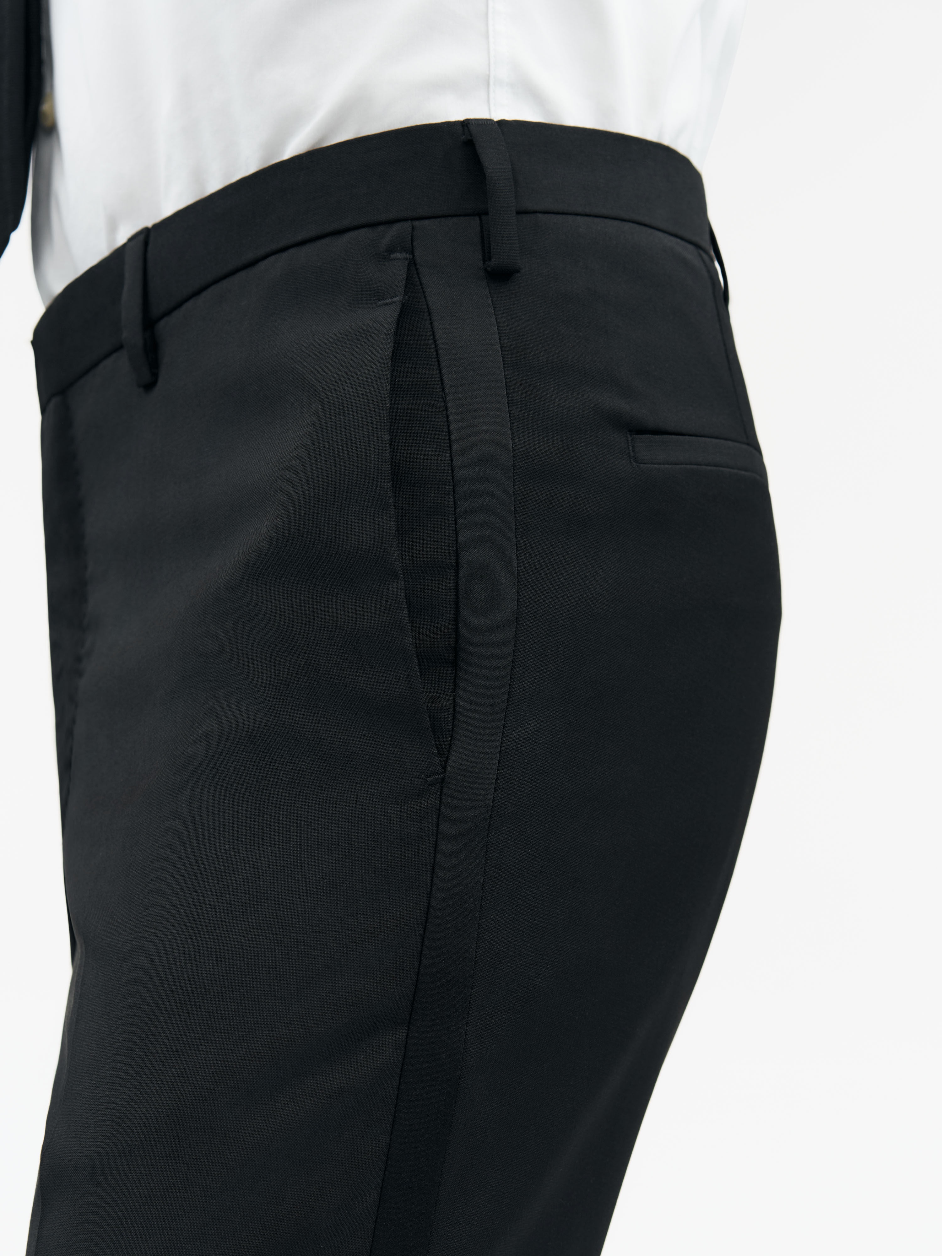 Thulin Slim-Fit Trousers - 6
