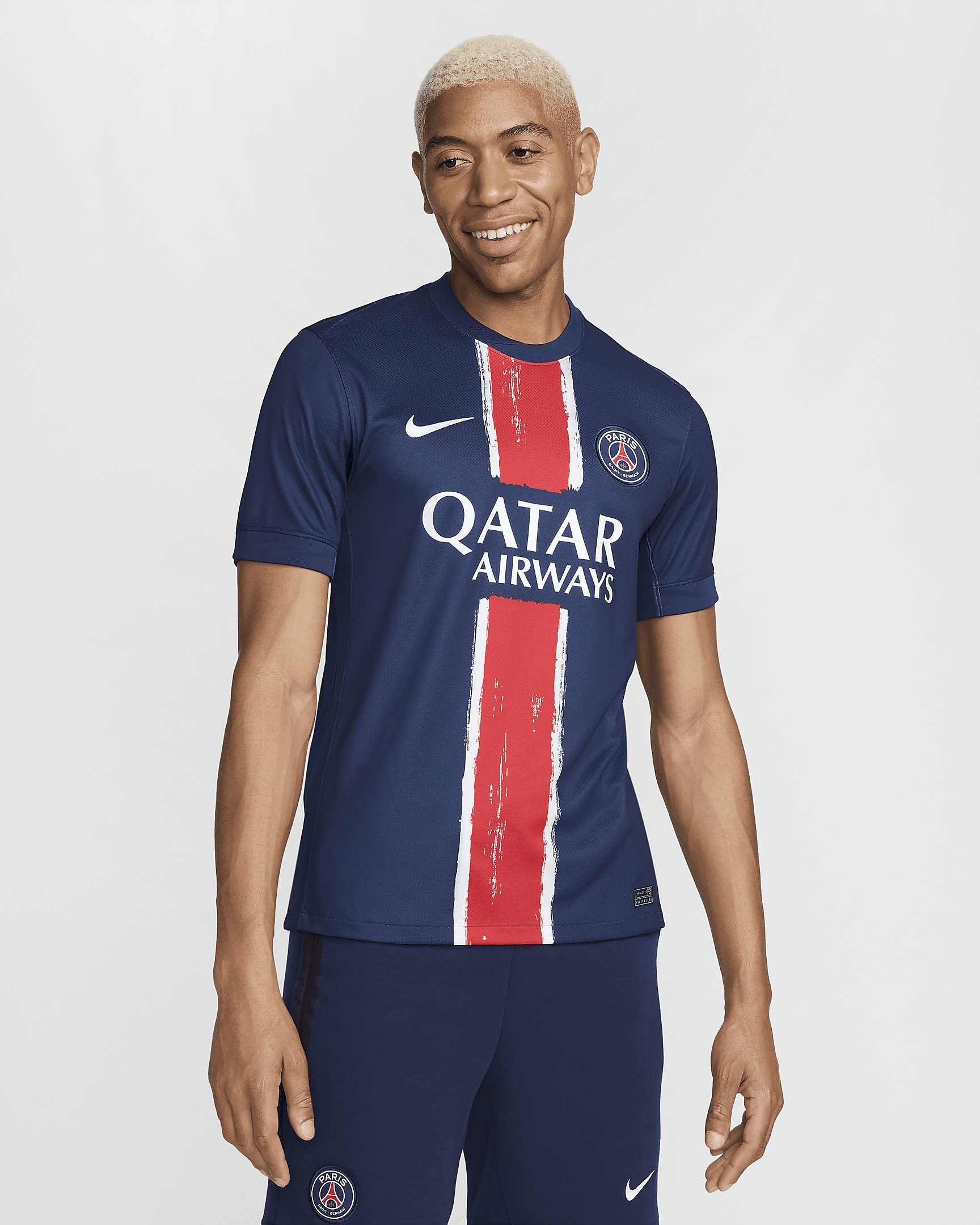 Paris Saint-Germain 2024/25 Stadium Home Nike Men's Dri-FIT Soccer Replica Jersey - 1