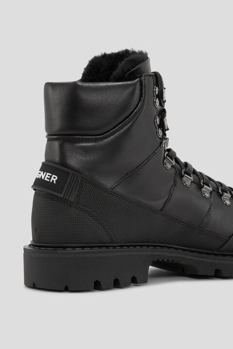 Helsinki Mid-calf boots with spikes in Black - 6