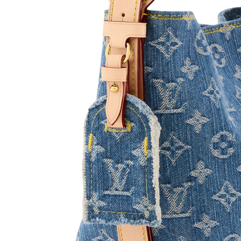 Louis Vuitton (WMNS) LOUIS VUITTON All In BB 'Bleu' M28107 outlook