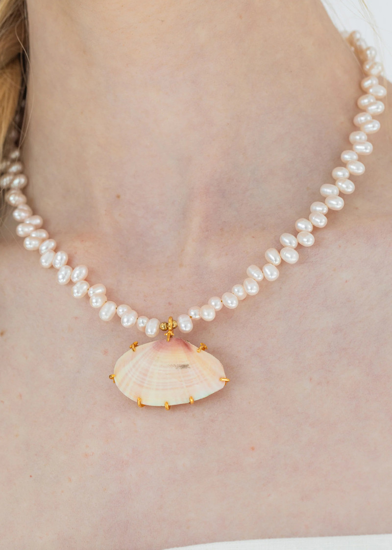 Jennifer Behr Coquina Necklace outlook