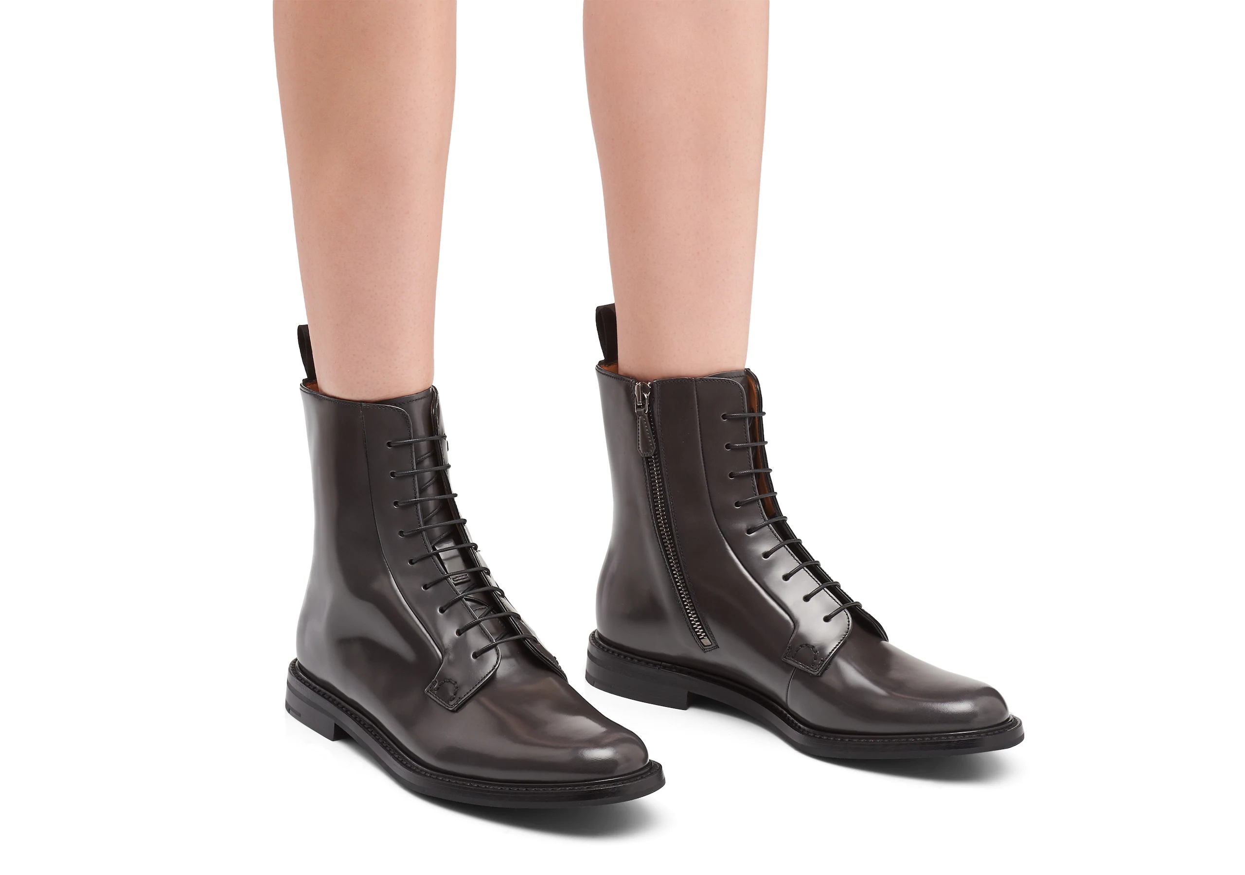 Alexandra
Polished Binder Lace Up Boot Asphalt - 5