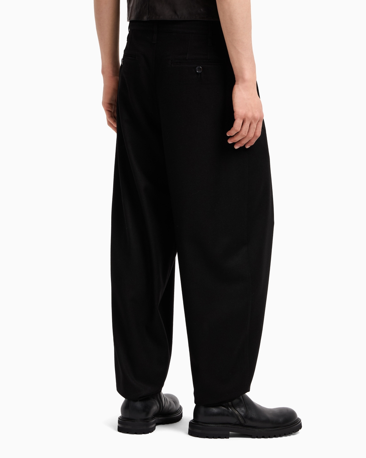 SINGLE-PLEAT LIGHTWEIGHT WOOL CLOTH TROUSERS - 3