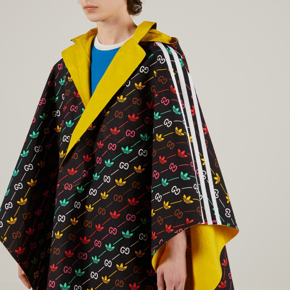 adidas x Gucci reversible cape coat - 3