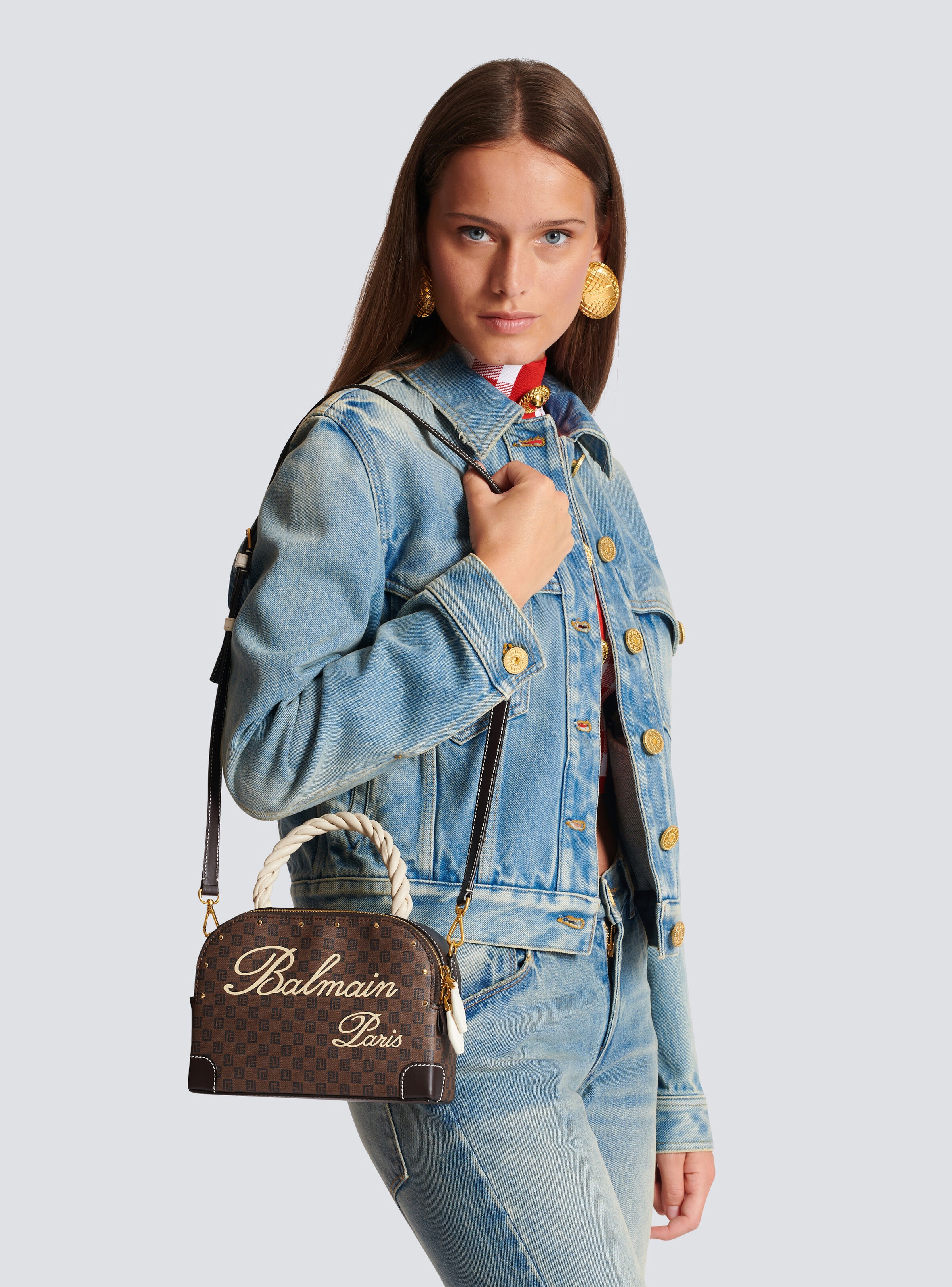Monogram canvas and leather make up bag 7
