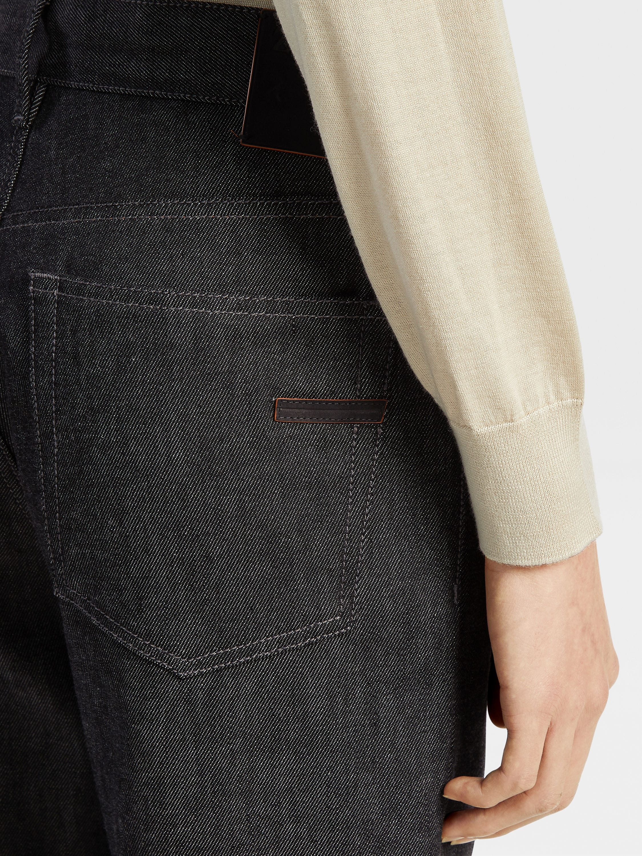BLACK RINSE-WASHED COTTON AND CASHMERE ROCCIA JEANS - 5