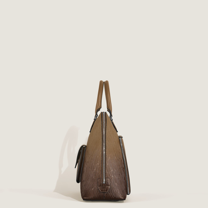 Writing traveler handbag with sfumato effect 5