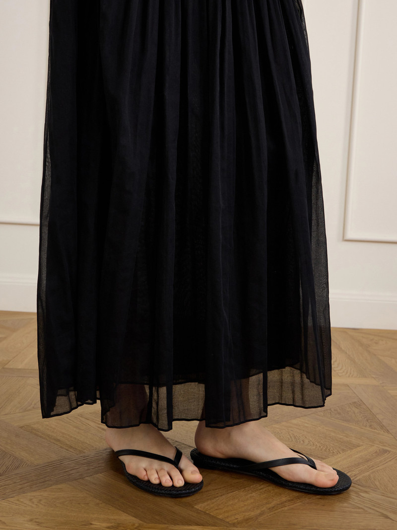 ST. AGNI Suede Woven Flip Flop outlook