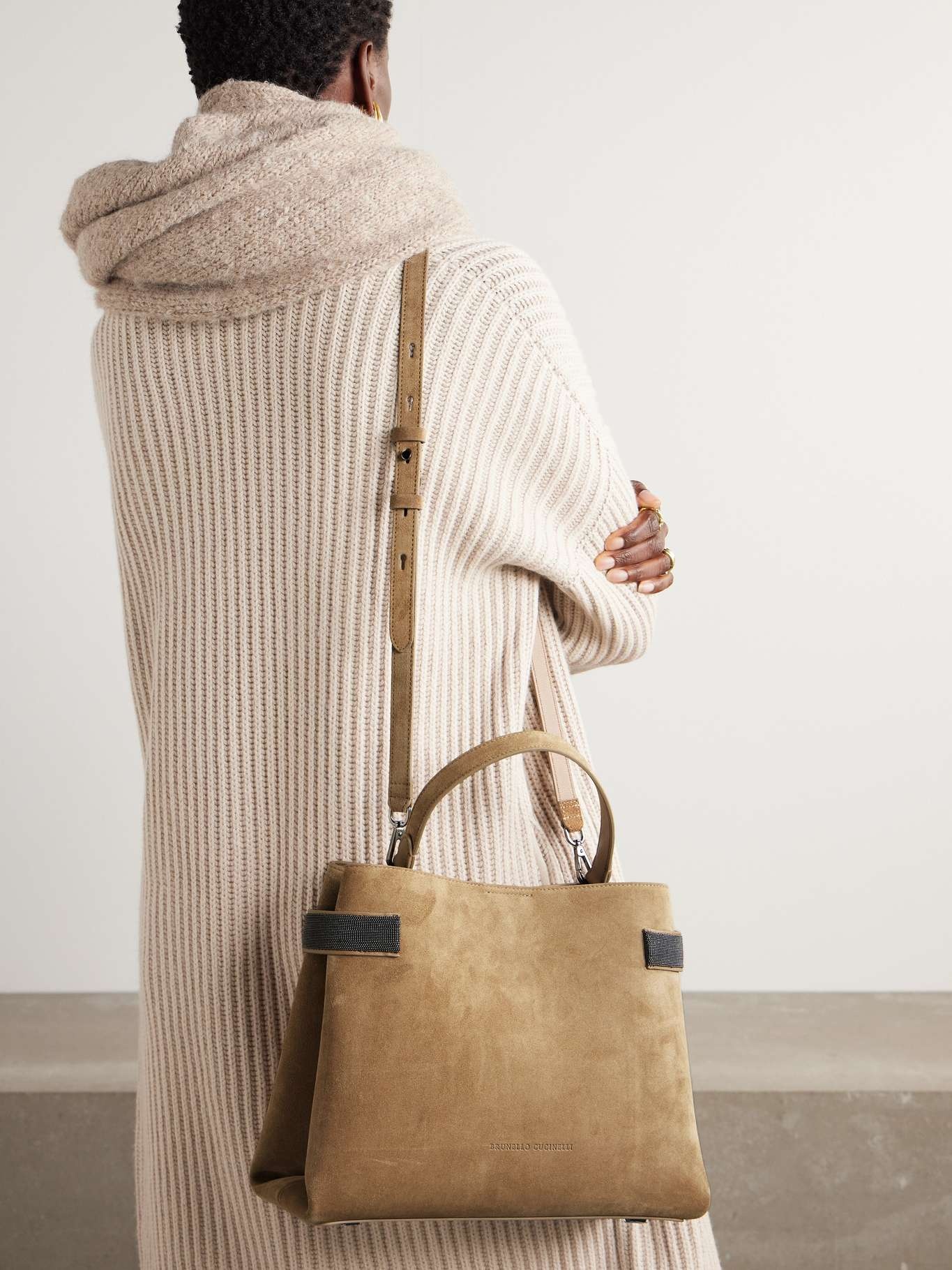 Bead-embellished suede shoulder bag - 6