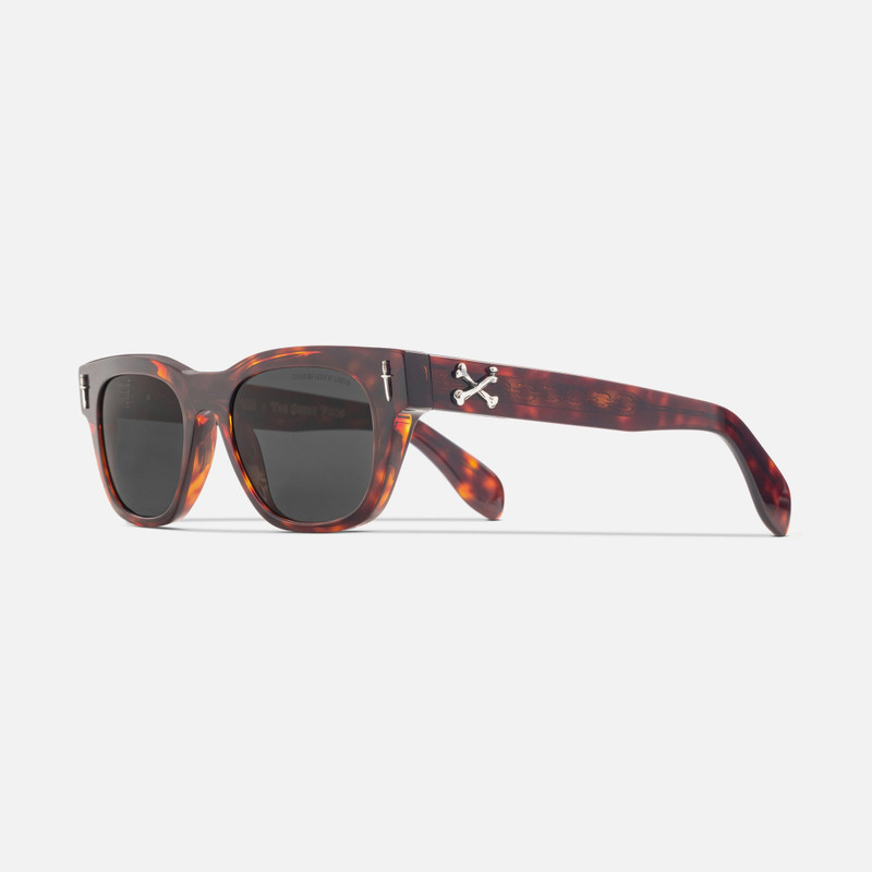 CUTLER AND GROSS THE GREAT FROG CROSSBONES SQUARE SUNGLASSES outlook