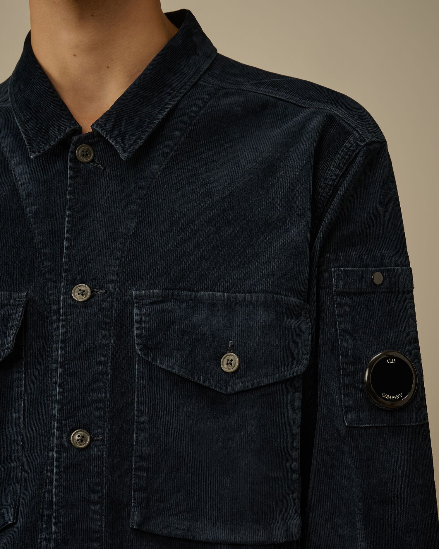 Corduroy Lens Button Overshirt - 5