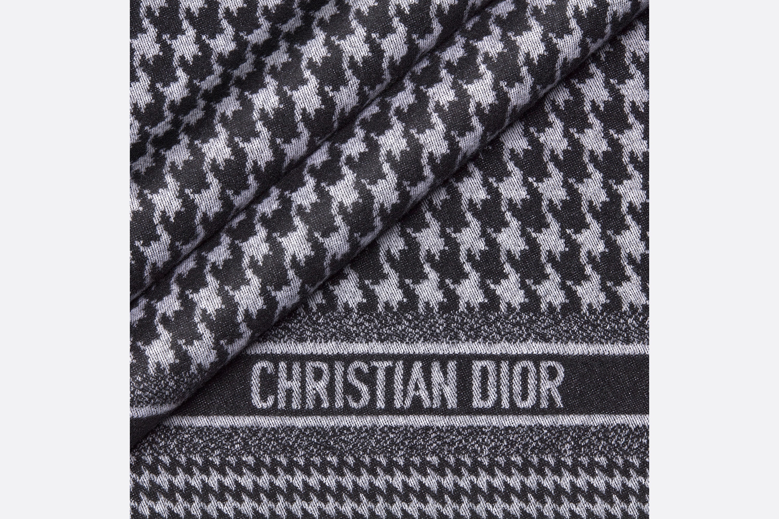 30 Montaigne Poncho - 5