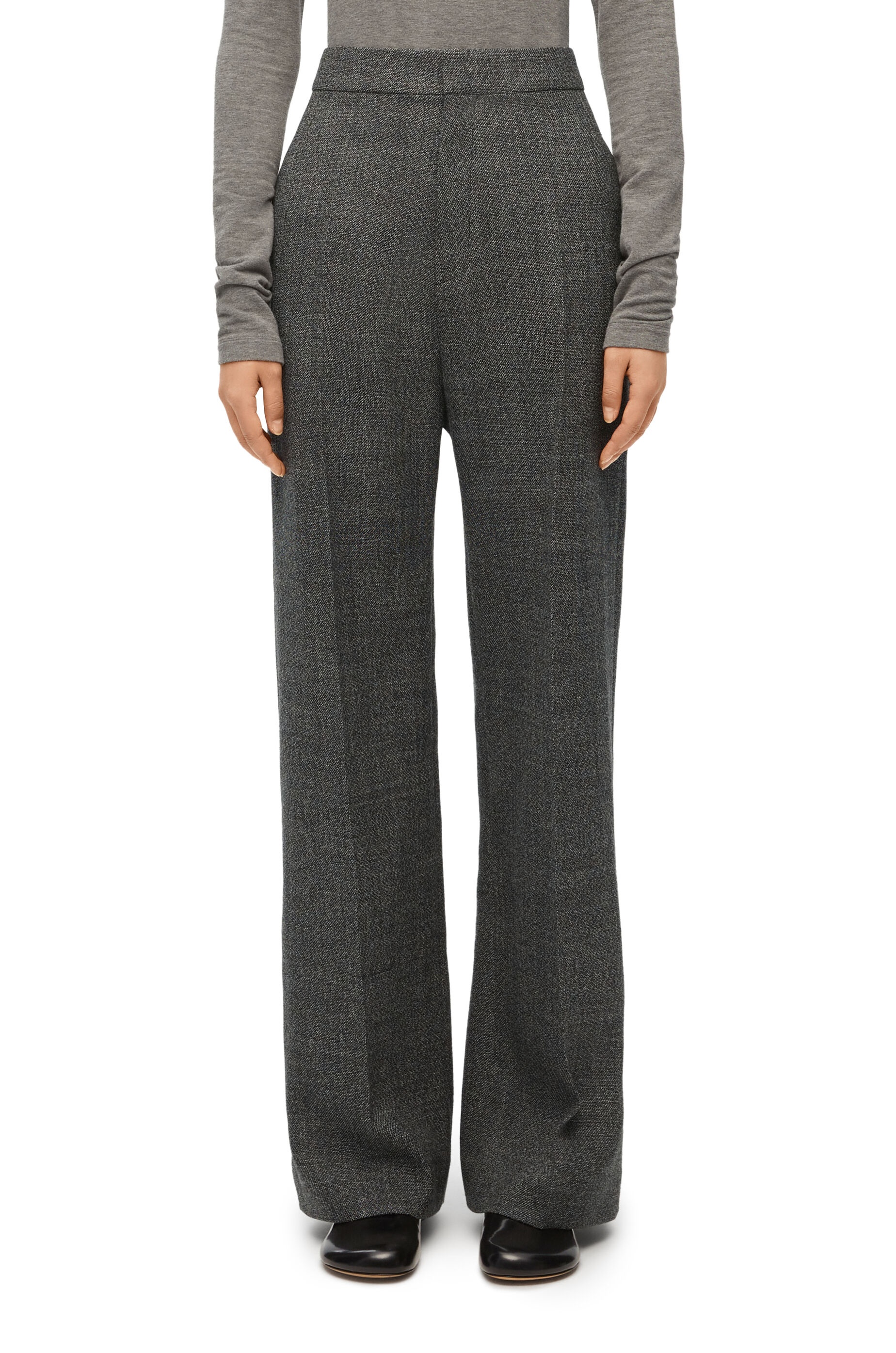High waisted trousers in wool - 3
