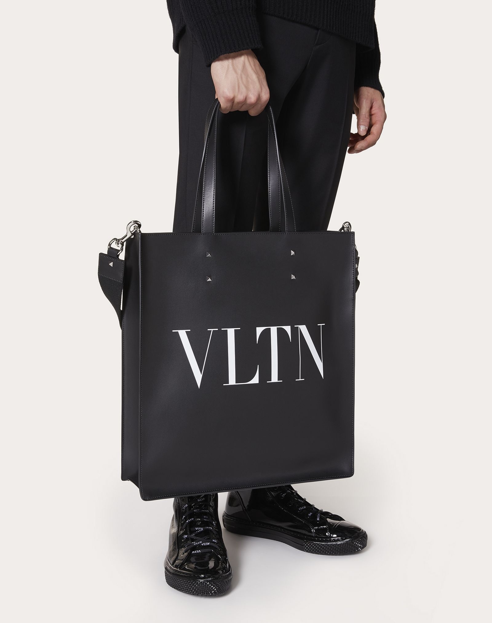 LEATHER VLTN TOTE - 6