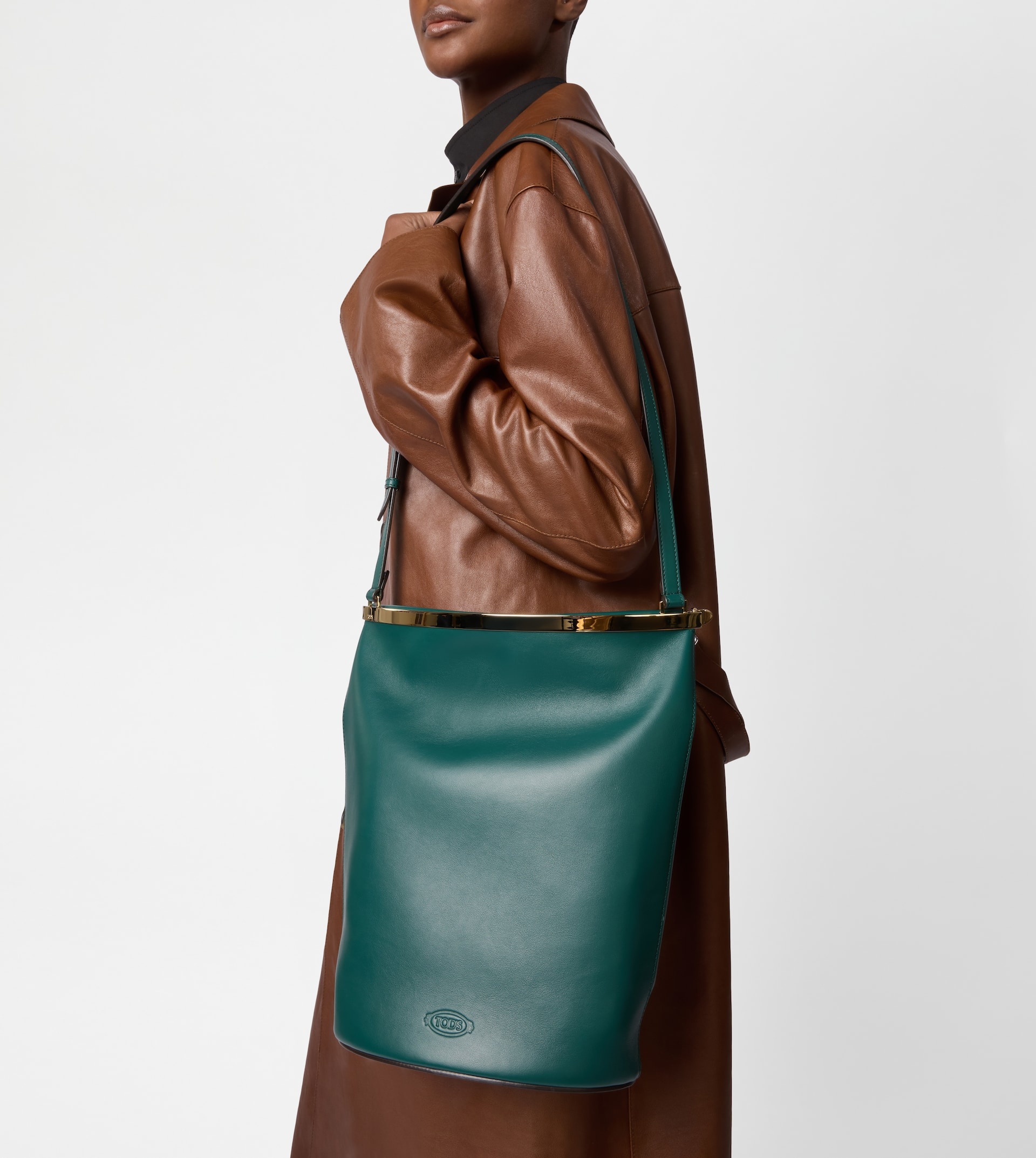 TOD'S MAGENTA BAG BUCKET BAG IN LEATHER SMALL - GREEN - 6