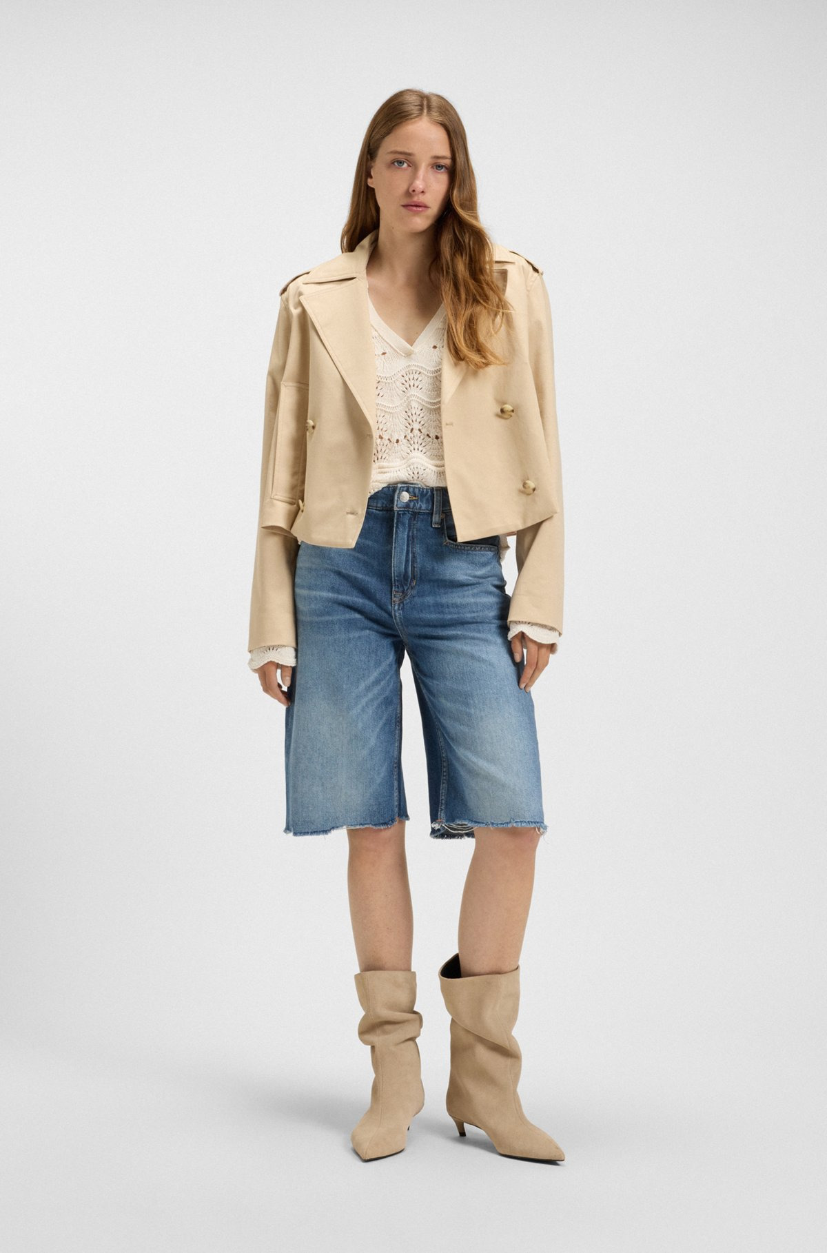 KNEE-LENGTH DENIM SHORTS WITH RAW HEM - 3