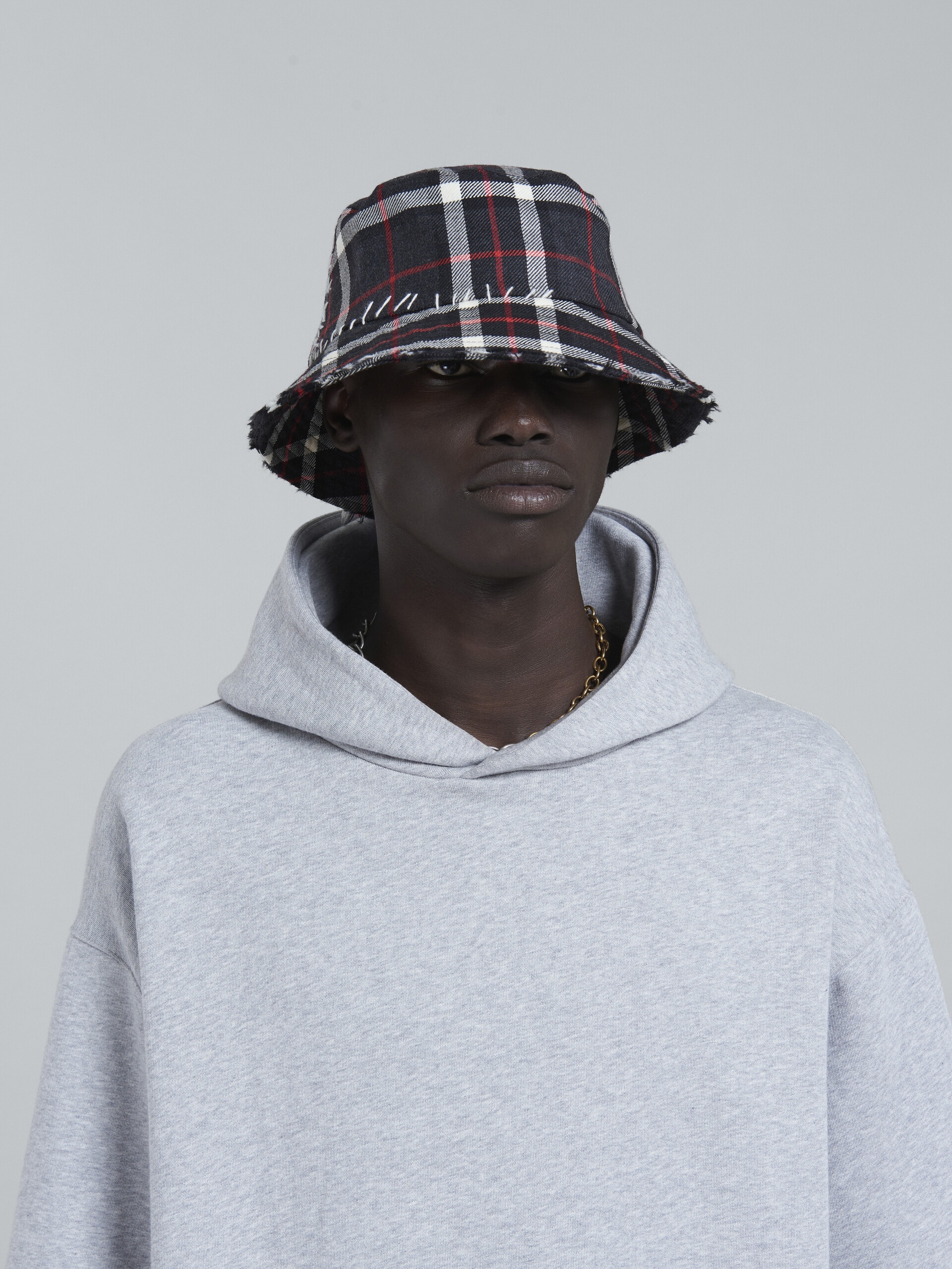 GREY TARTAN WOOL BUCKET HAT - 2