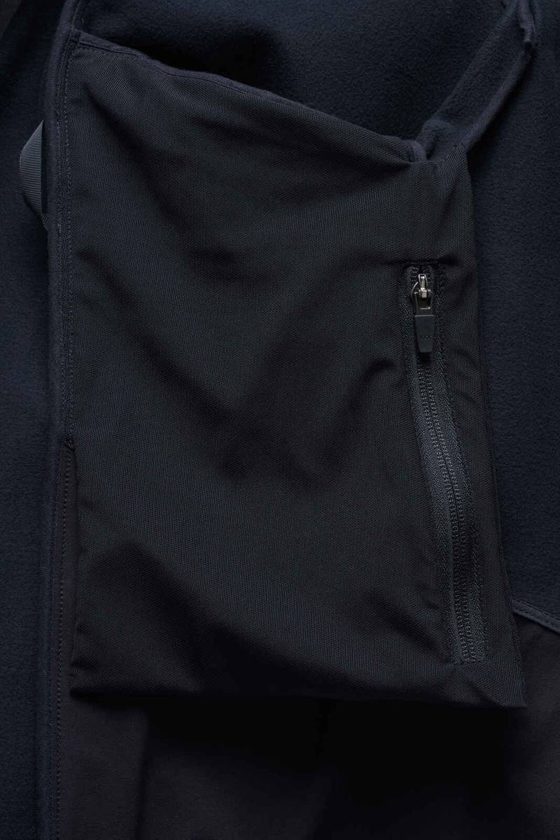 J48-SS Black 18