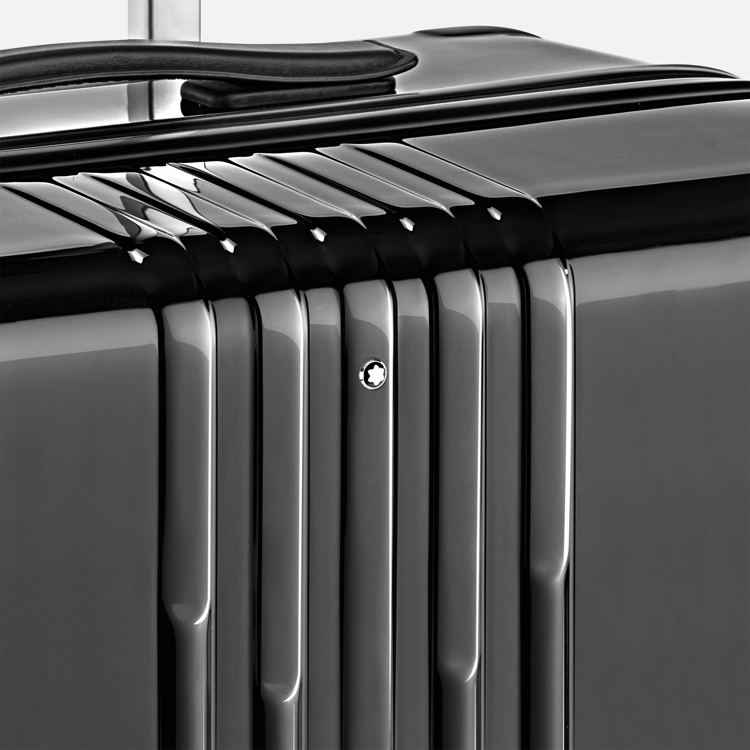 #MY4810 Light Medium Luggage - 3