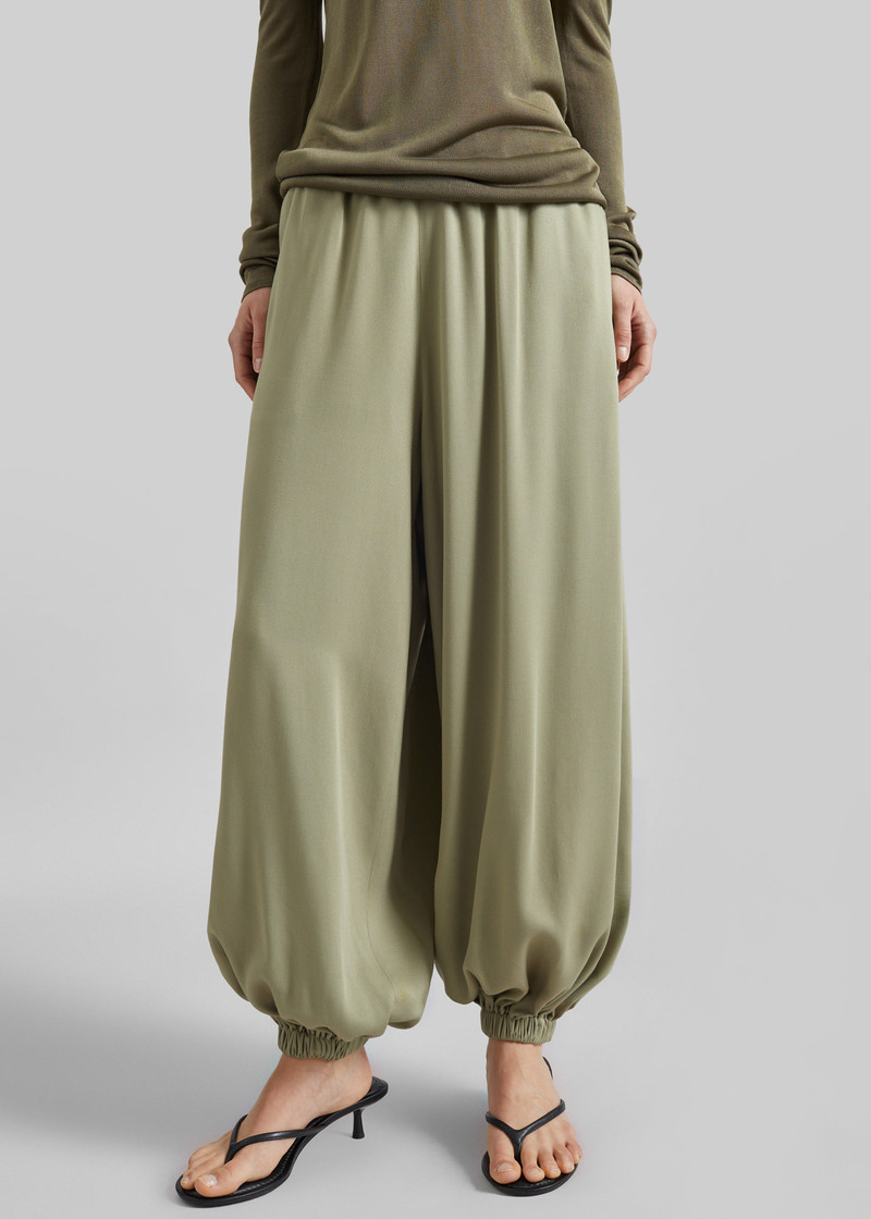 Isola Fluid Balloon Pants - Sage 5
