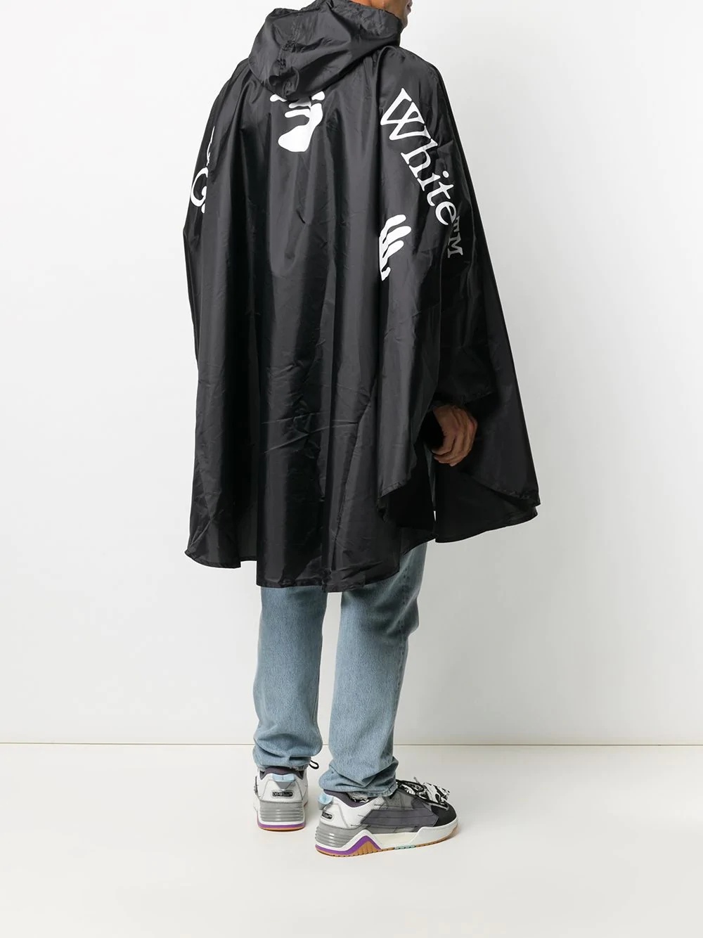 logo-print cape-style raincoat - 4