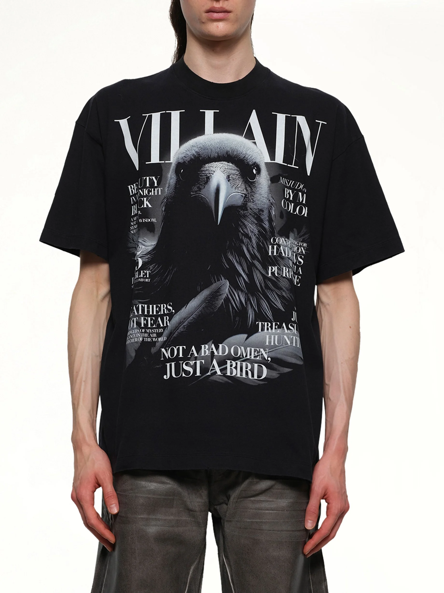 Villain Cover Print T-Shirt in Black - 1