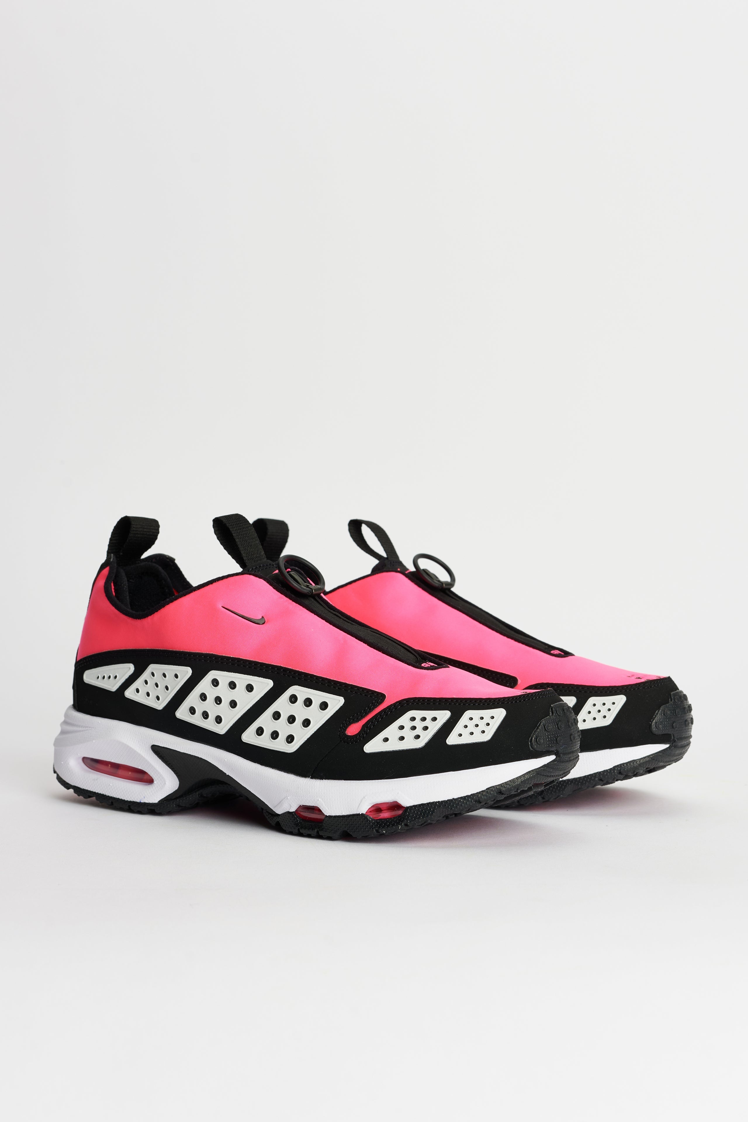 NIKE W’S AIR MAX SNDR HYPER PINK / BLACK - 3