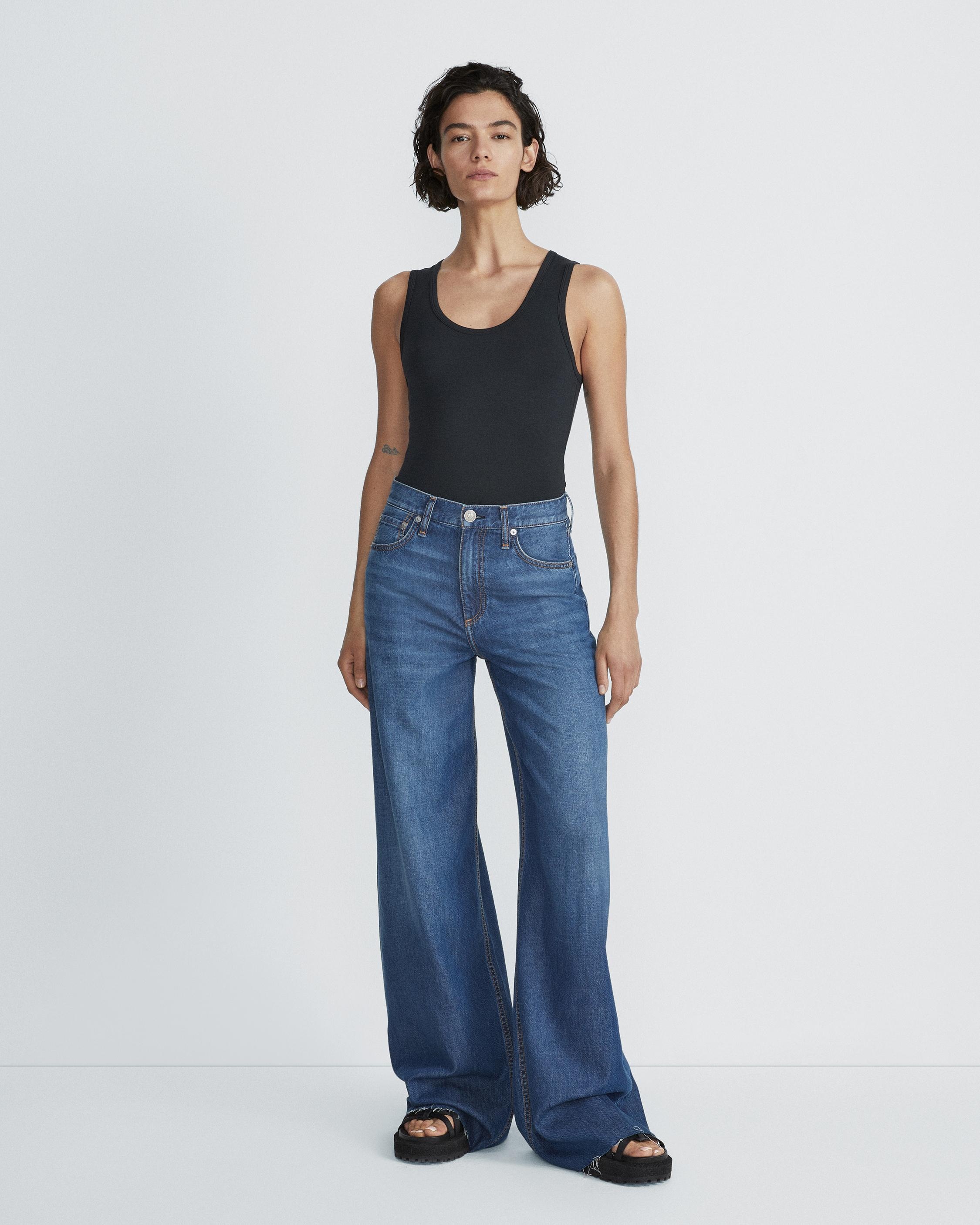 Luca Tank
Modal T-Shirt - 2
