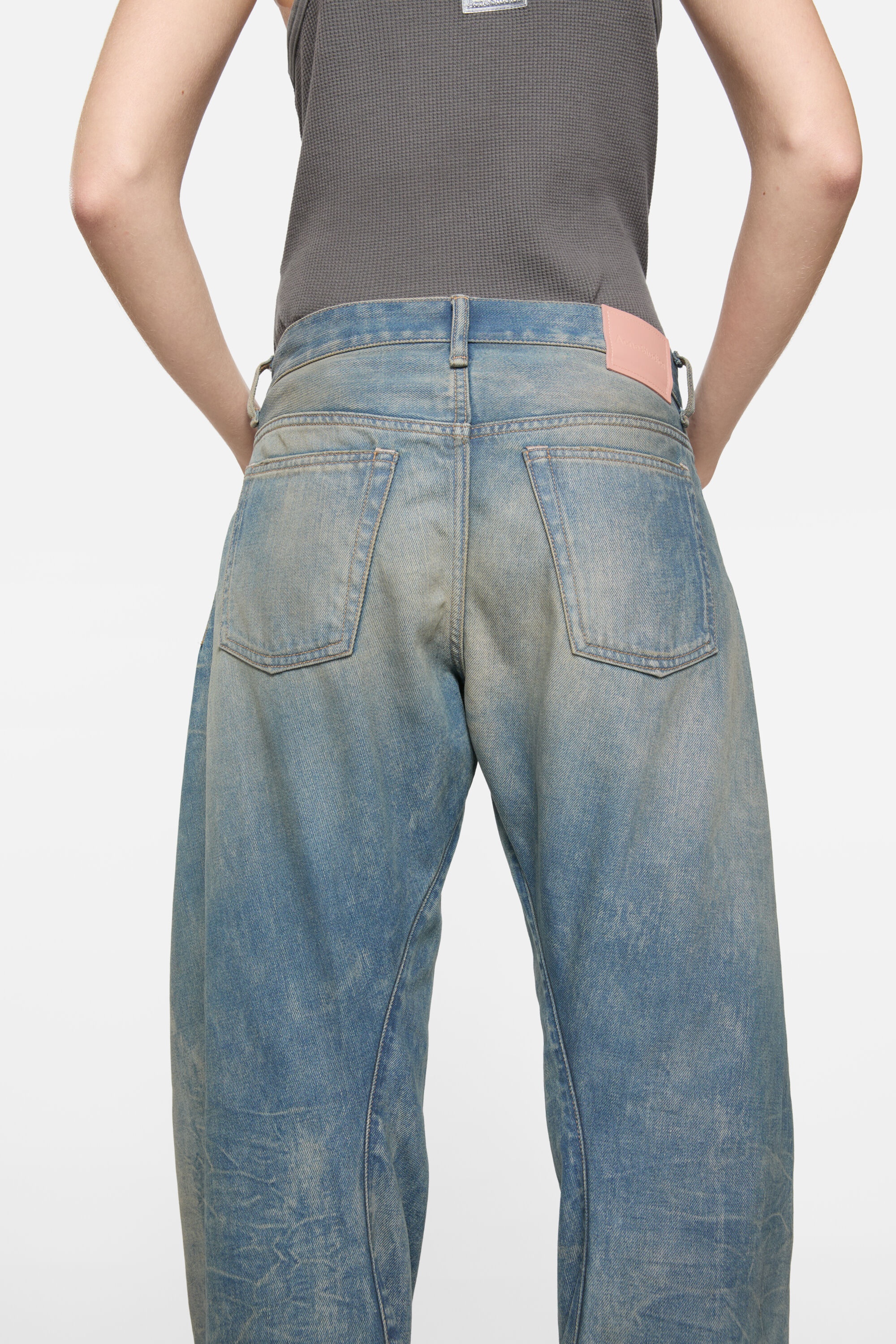 Relaxed fit jeans - 2006F - Mid blue - 7