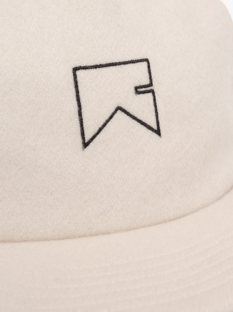 CASHMERE CHEVRON LOGO HAT 7