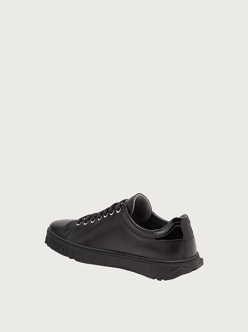 FERRAGAMO SNEAKER outlook