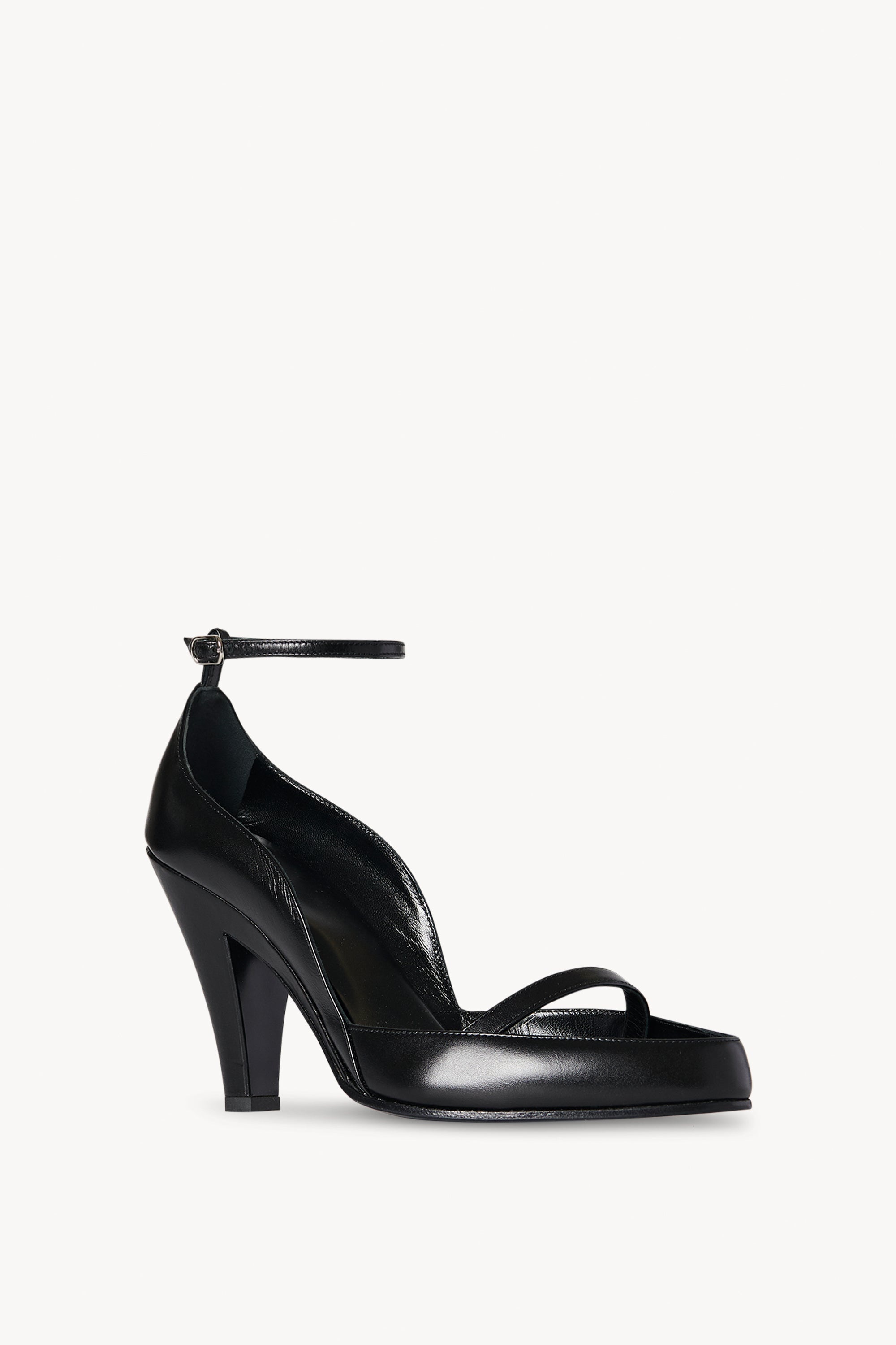 Ankle Strap Pump in Leather - 2