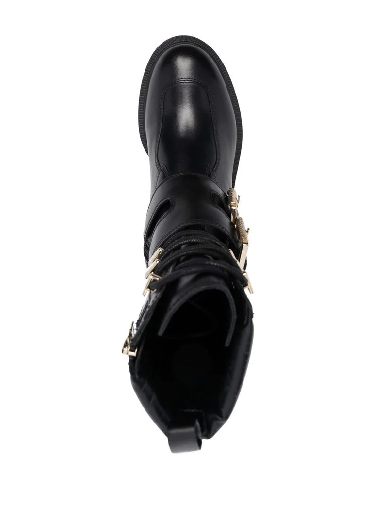 buckle-fastening boots 4