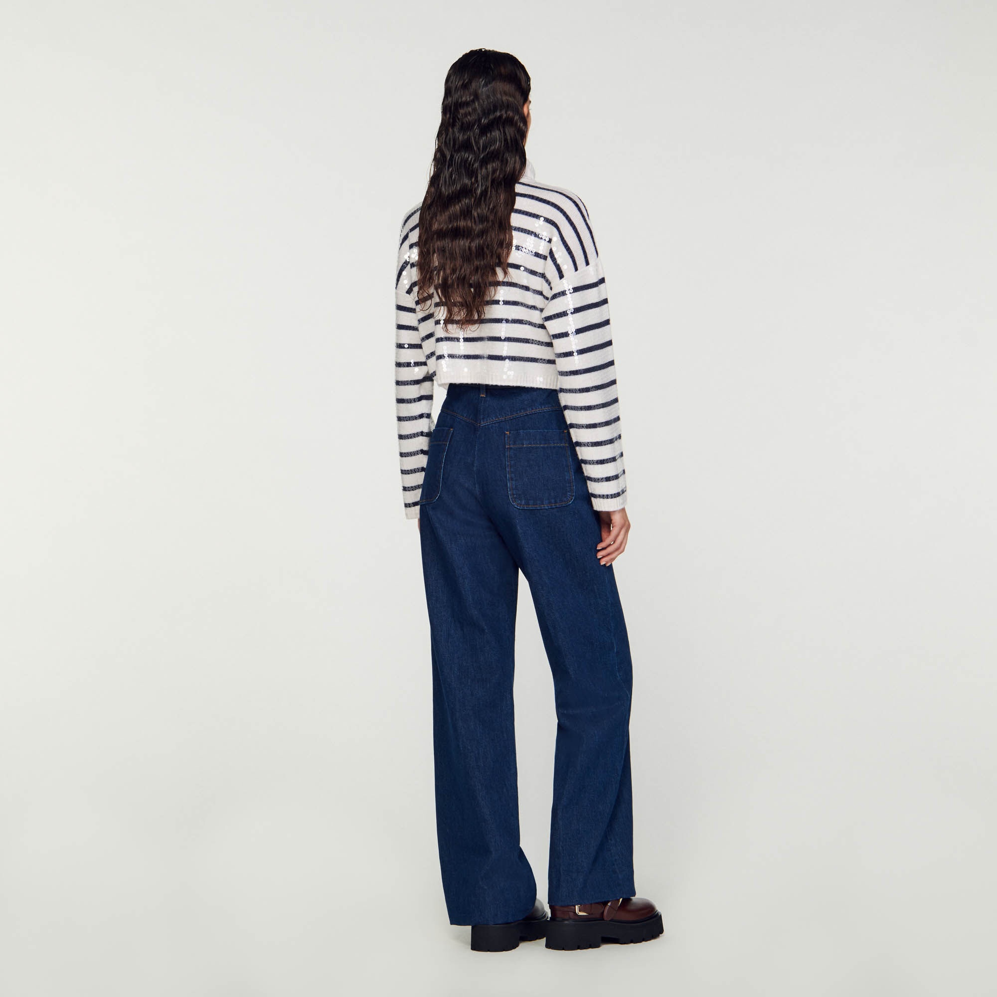 HIGH-WAISTED JEANS - 6