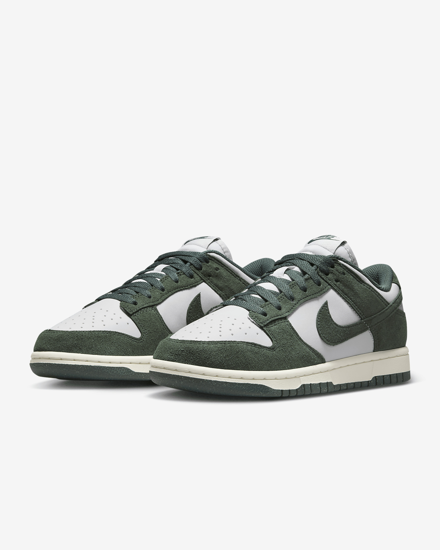 Nike Dunk Low Women's Shoes - 5