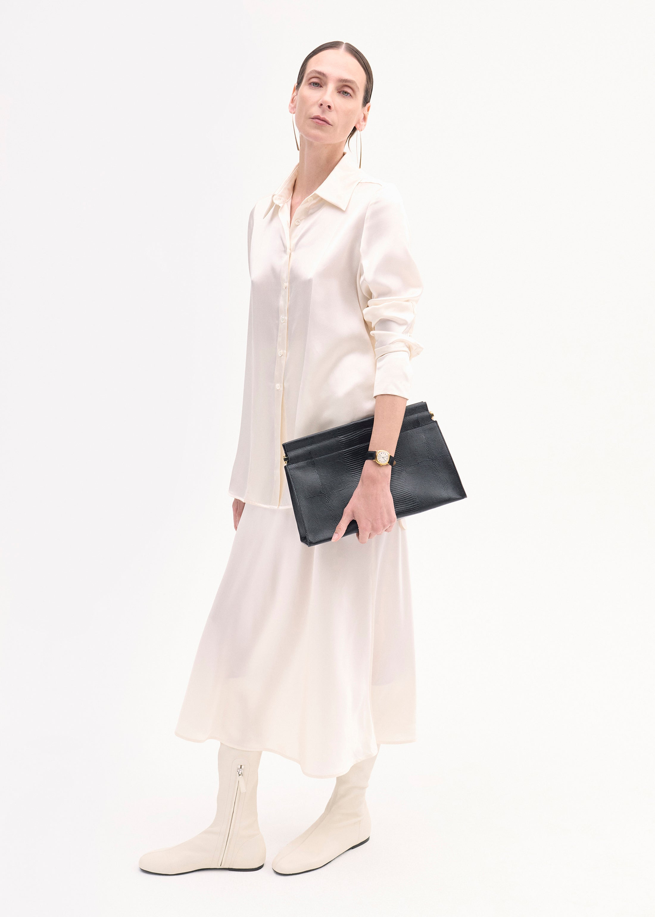 Large Leather Clutch in Black - 4