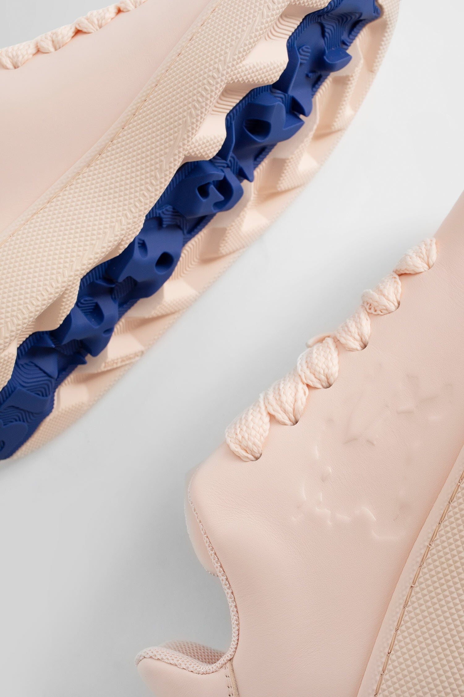 Burberry Leather-Box-Sneakers | antonioli | REVERSIBLE